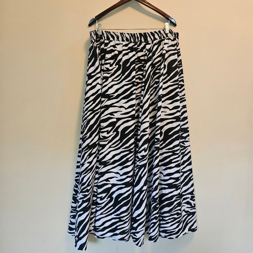 Zebra Print Full A-line Maxi Skirt Women's Sz 22/24 - Picture 2 of 8